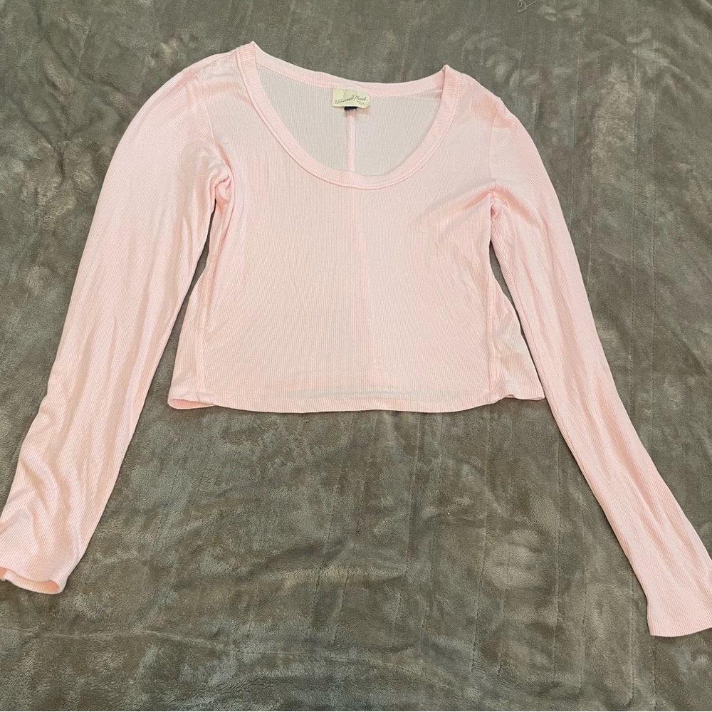 Baby pink long sleeve crop top